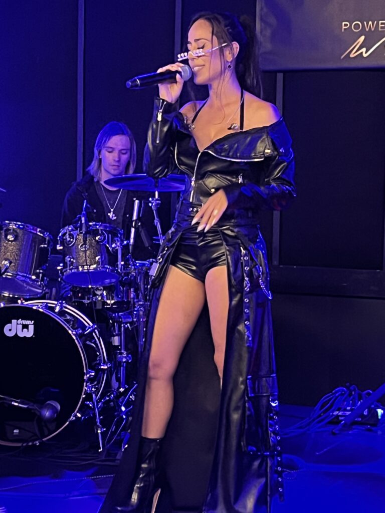 Angel B | Brazilian Artist